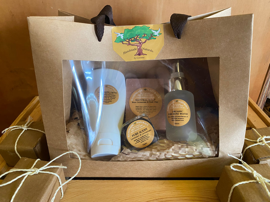 Handmade Naturals Christmas $35 Gift Packs