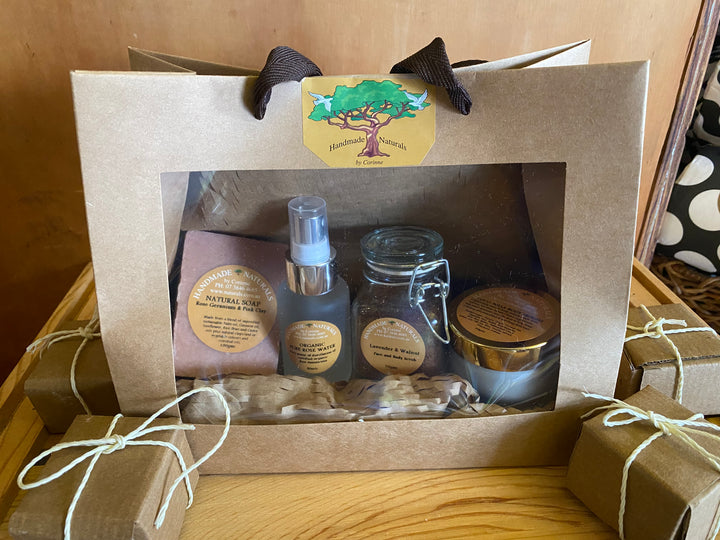 Handmade Naturals Christmas $35 Gift Packs