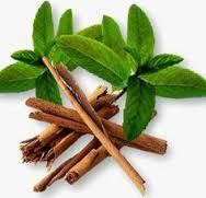 Essential Oil Cinnamon Leaf  (cinnamomum ceylanicum)